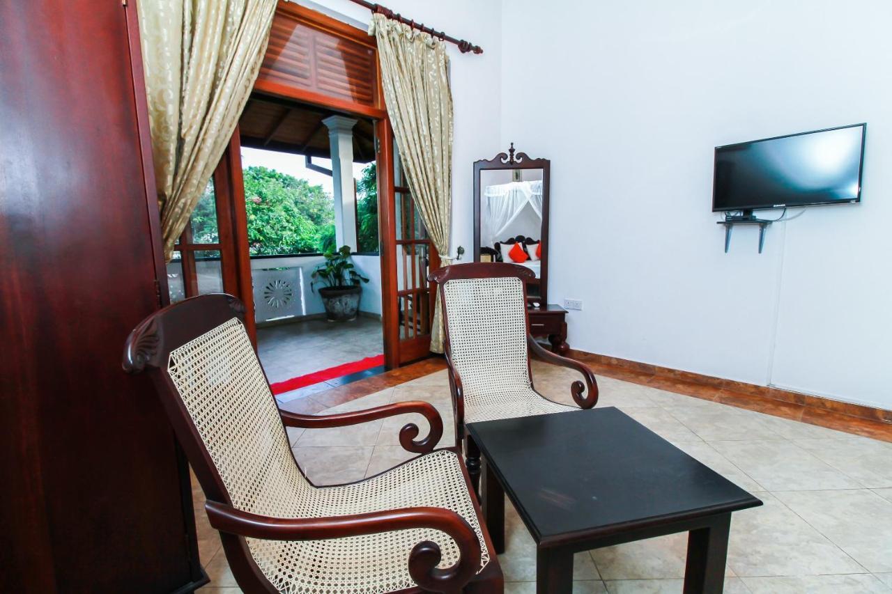 Chami Villa Бентота Екстериор снимка